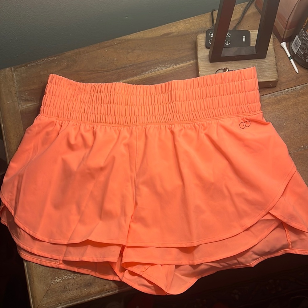 Step up high rise performance short 3 inch inseam